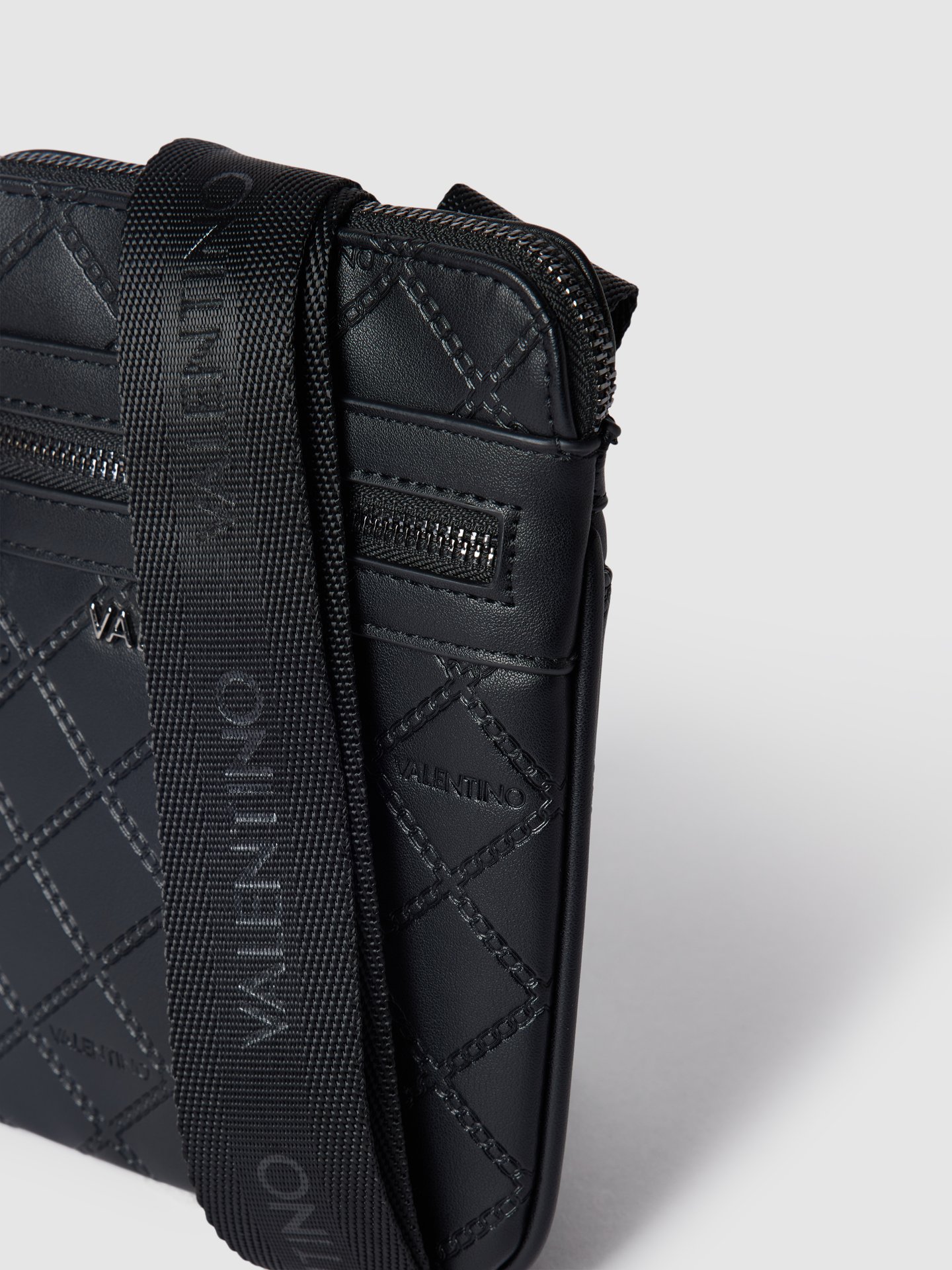 valentino gyoza pouch clutch bag in black