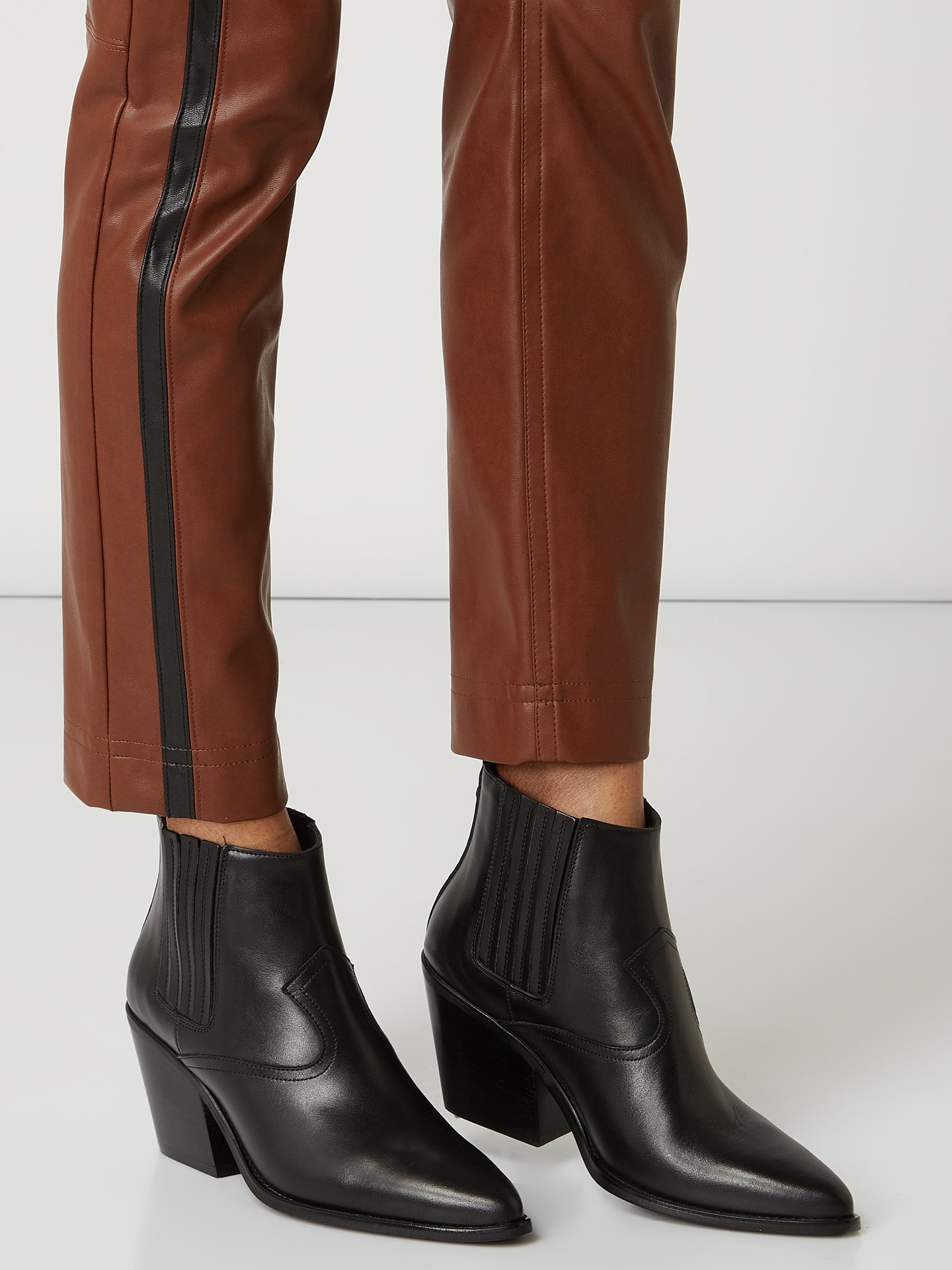 ASOS Laarzen Met Cubaanse Hak in het Wit voor heren Heren Schoenen voor voor Boots voor Casual boots