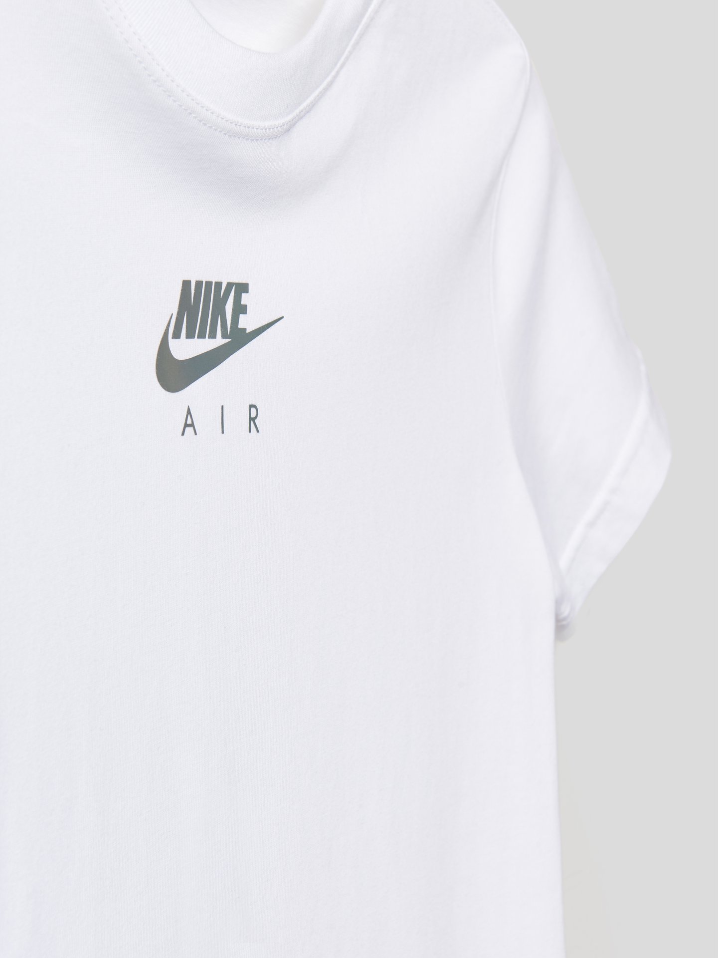 Nike Loose Fit TShirt mit LabelPrint (weiß) online kaufen