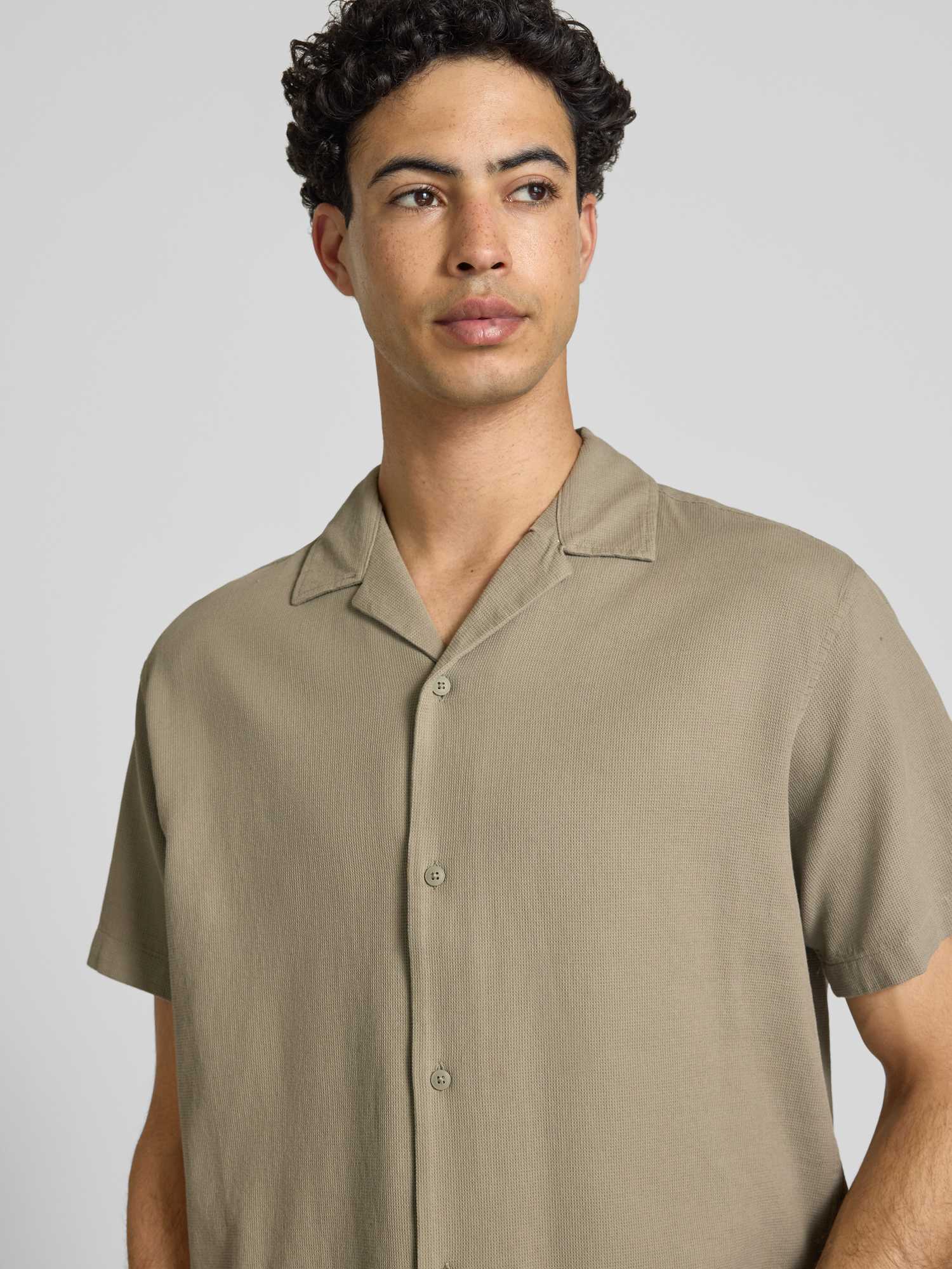 Jack & Jones Herren Freizeithemden Grün Gr. Klein - Bild 3