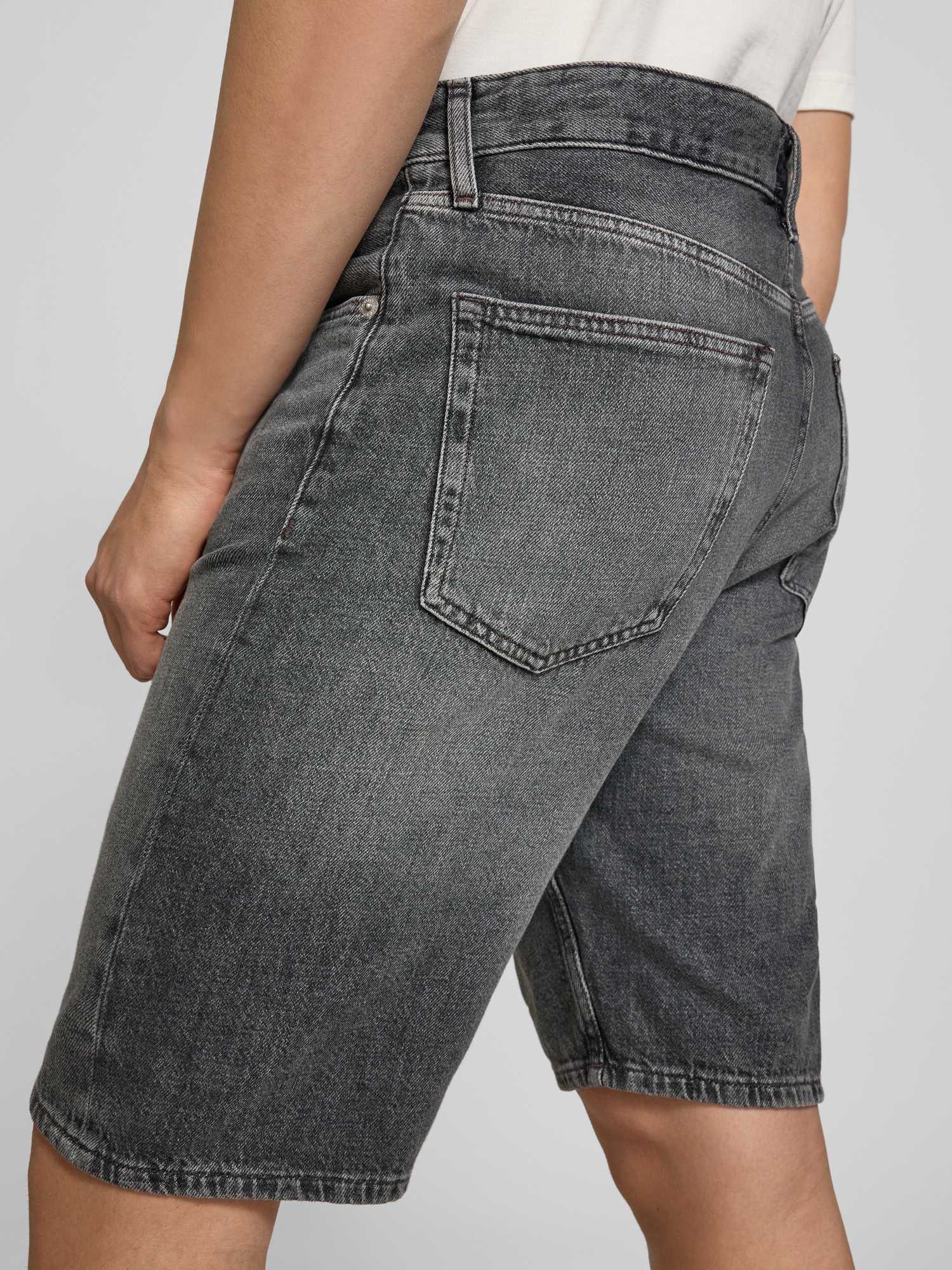 Tommy Jeans Herren Schwarz Jeansshorts Otis Dm0dm23066 Regular Fit - Bild 2