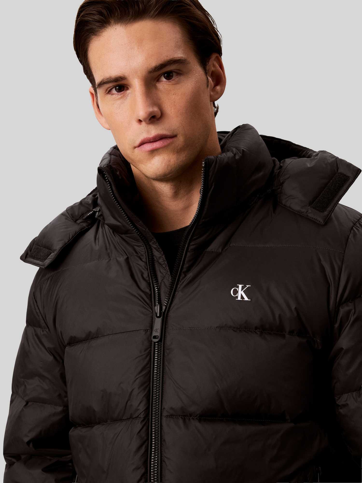 Calvin Klein Jeans Herren Schwarz Ls Nylon Zip Off Hood Down Puffer Jacket - Bild 9