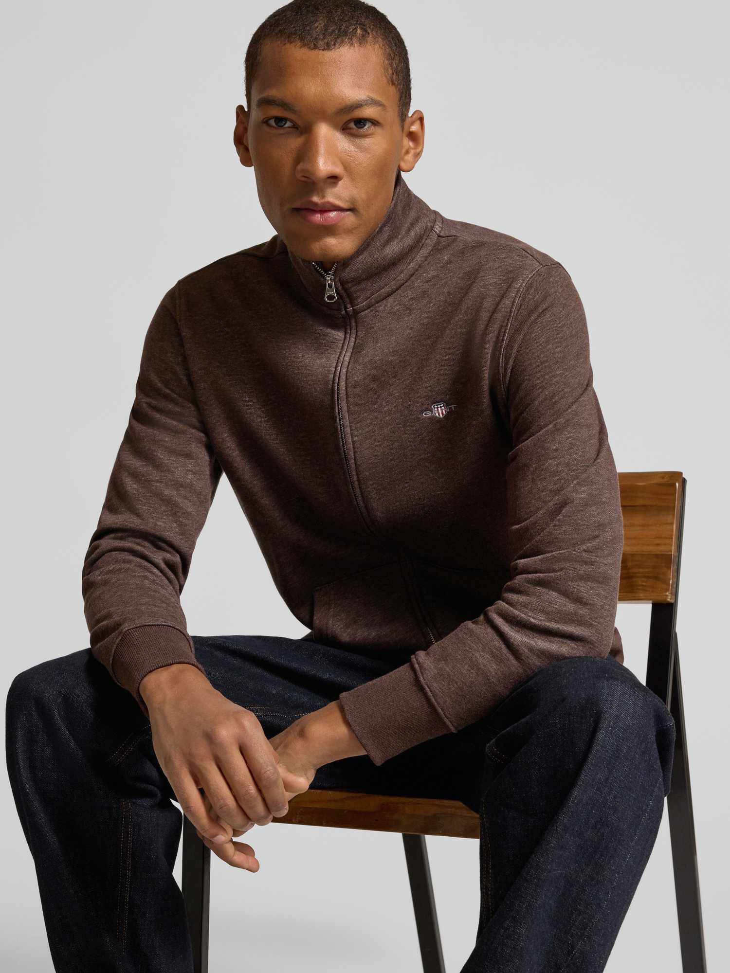 Gant Herren Sweatjacke in Dunkelbraun aus Baumwollmix Größe L mit Logo-Stickerei - Bild 3