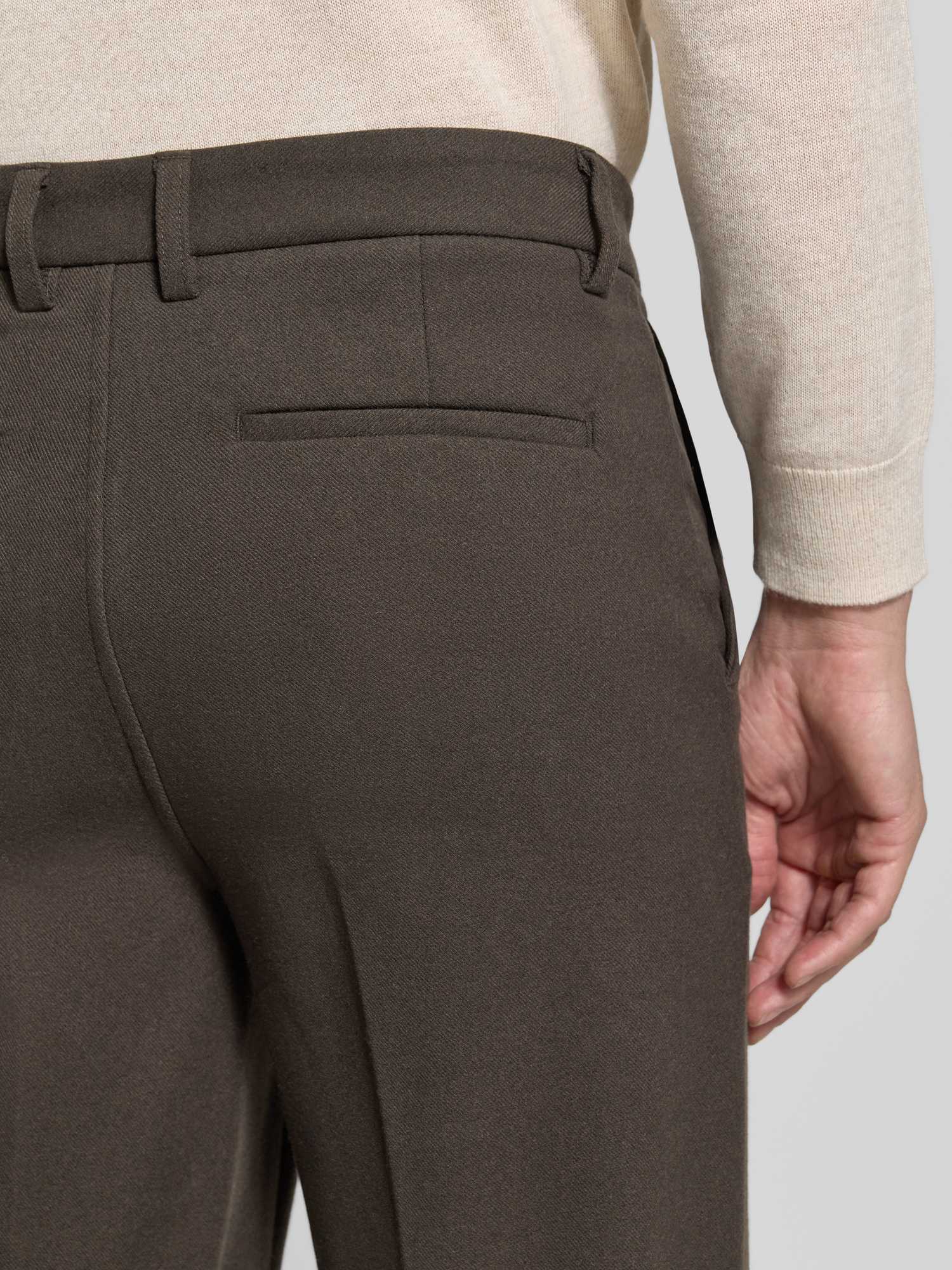 Hemden Lindbergh Herren Braun Superflex Relaxed Fit Stoffhose Einfarbig - Bild 2