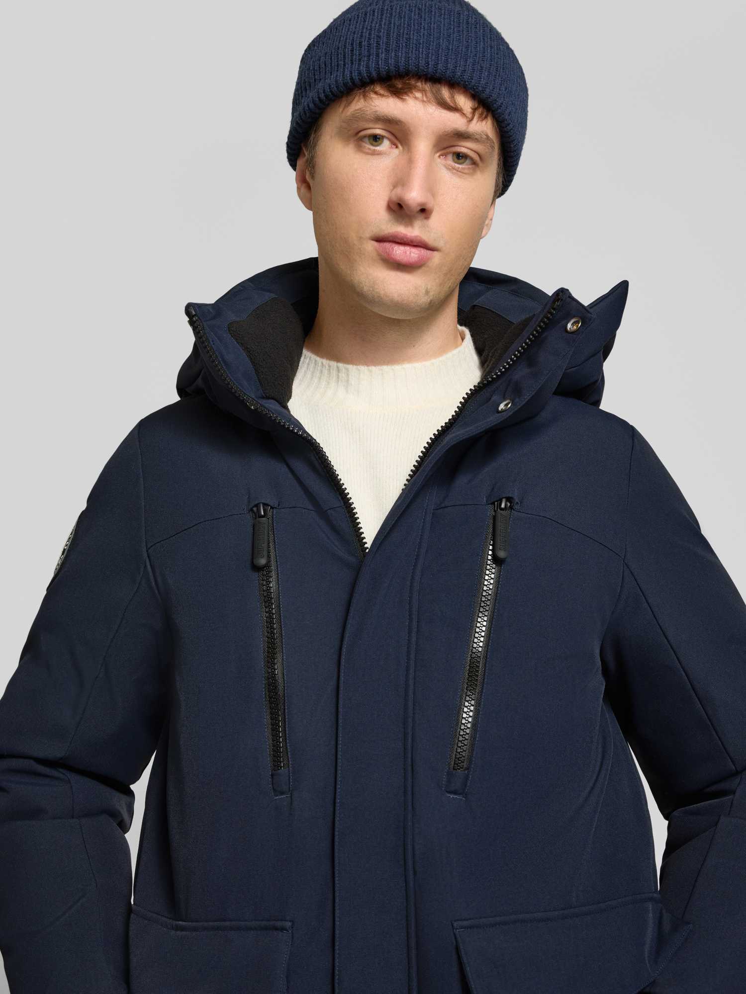 Superdry Herren Eclipse Navy Parka "City Parka" Mit Kapuze Kunstfaser Loose Fit erhältlich in Größe L/M/XL/XXL/3XL von Baur - Bild 6