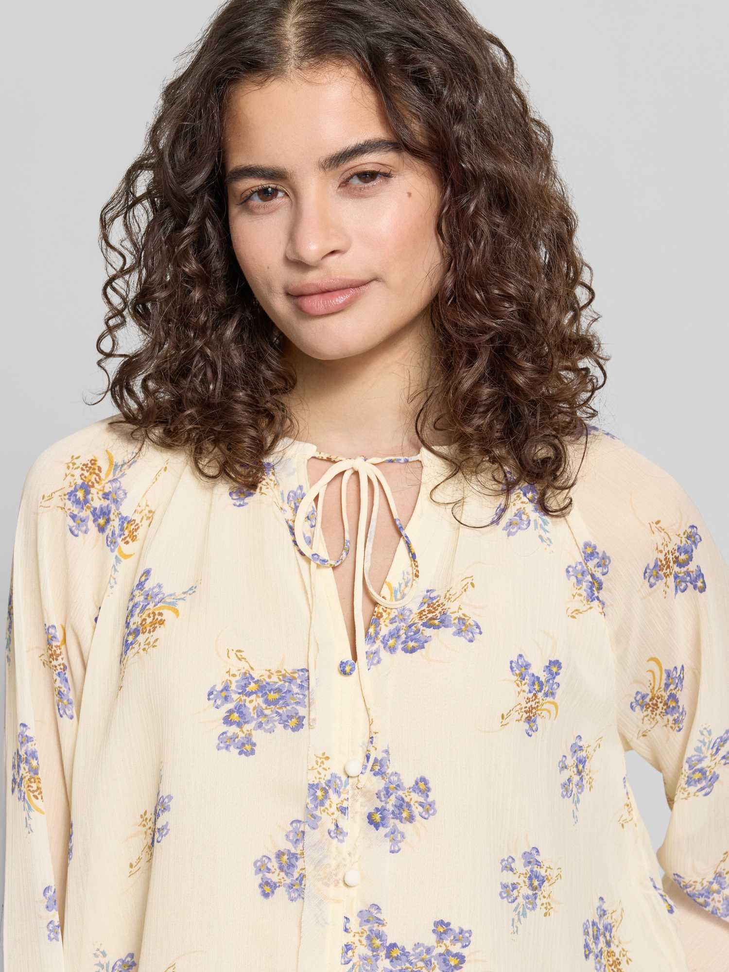 ONLY Damen Onlfusina L/S Button Detail Top WVN - Bild 3