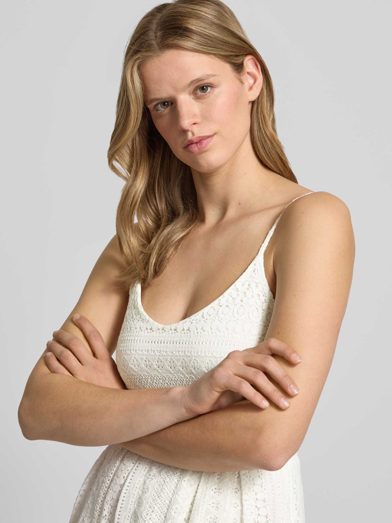 Only Damen Weiß – Minikleid In Mit Spitzendetail - Bild 7