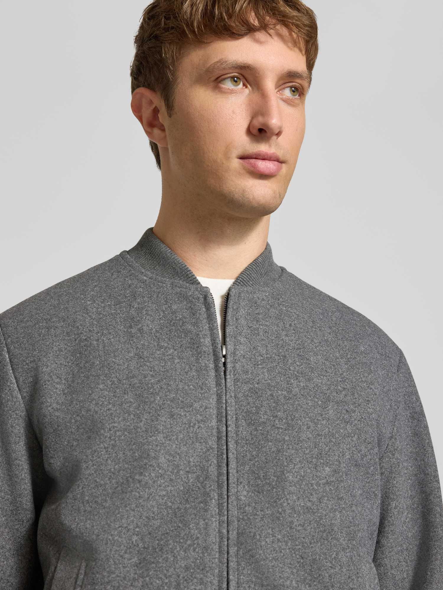 JACK & JONES Herren Bomberjacke in Dunkelgrau, Größe XL, zeitloses Design für den Alltag aus strapazierfähigem Polyester - Bild 7