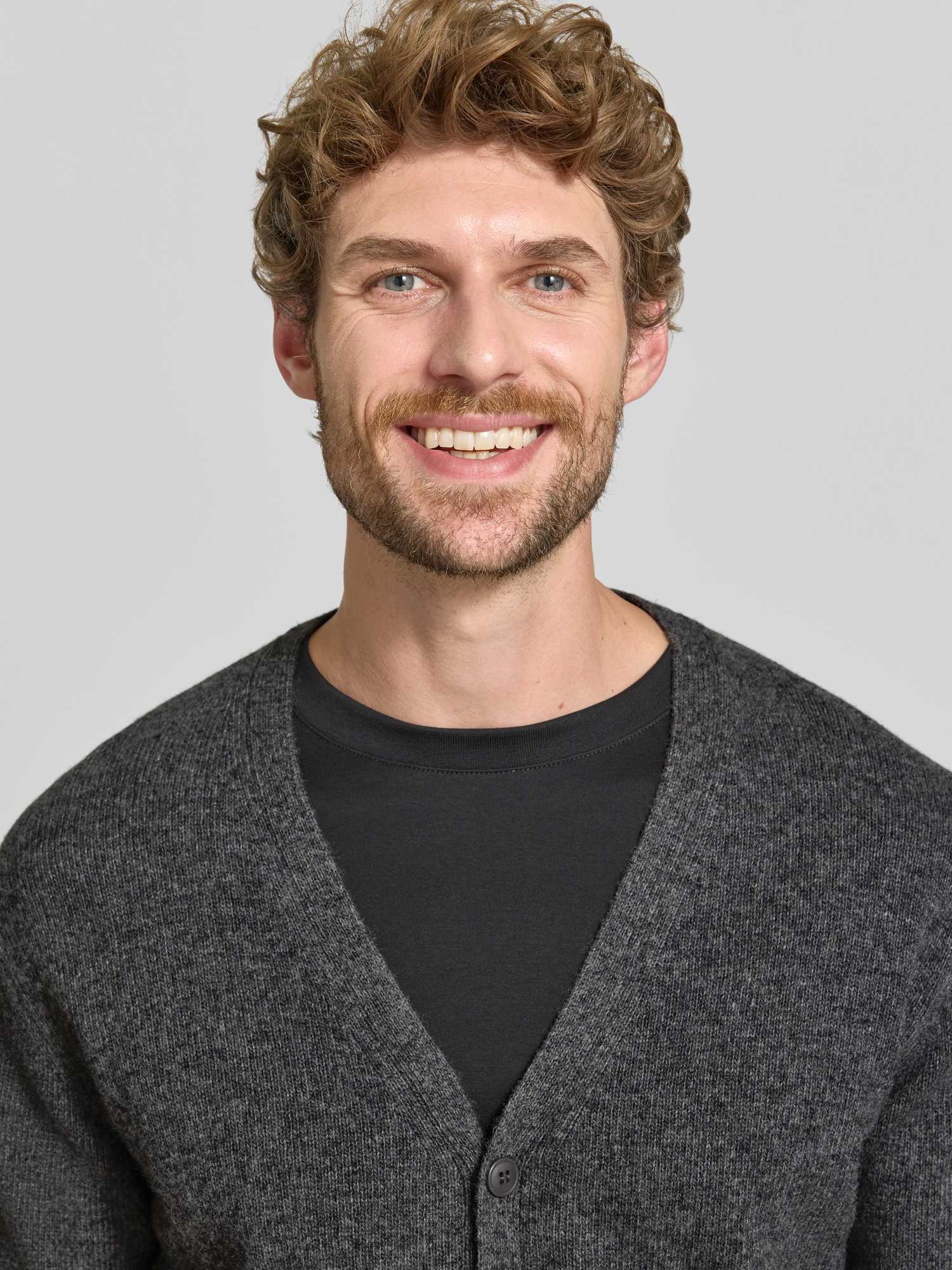 Casual Friday Grau Strickjacke Karl - Bild 4