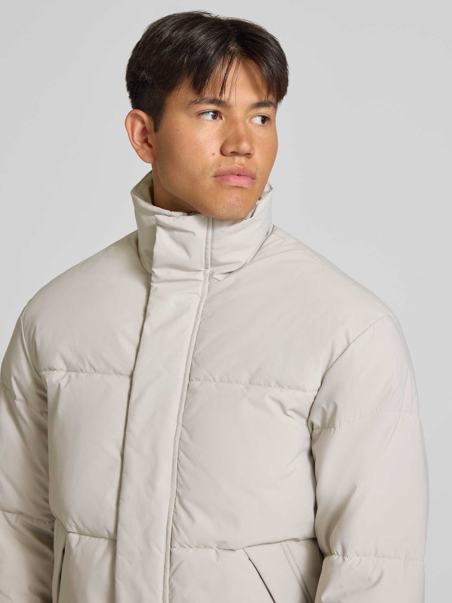 Jack & Jones Herren Dove Steppjacke "Jjesoho Puffer Collar Aw26 Sn" Kunstfaser Regular Fit erhältlich in Größe L/M/S/XL/XS/XXL von Baur - Bild 4