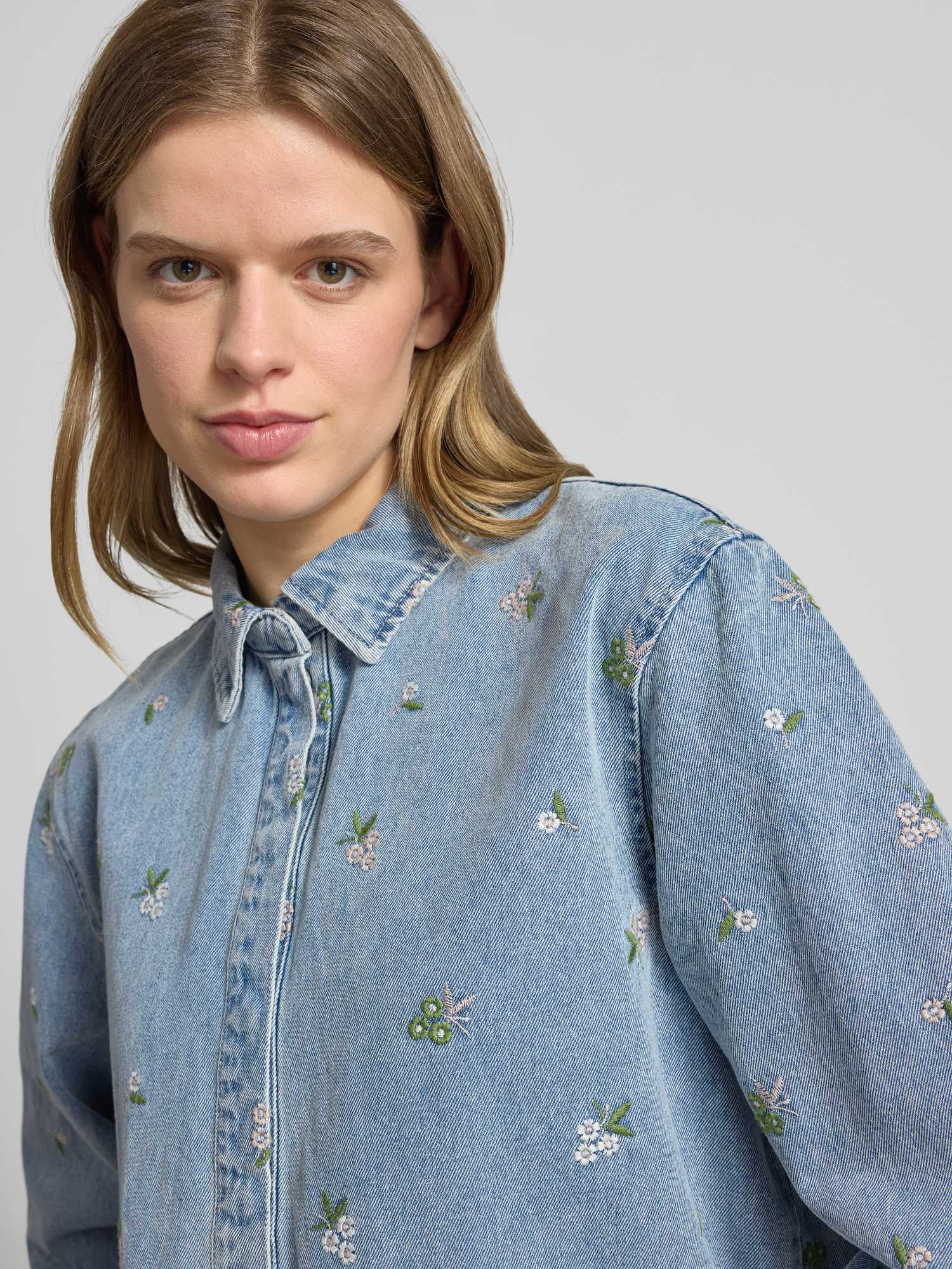 Only Damen Jeansblusen Blau Gr. Mittel - Bild 6