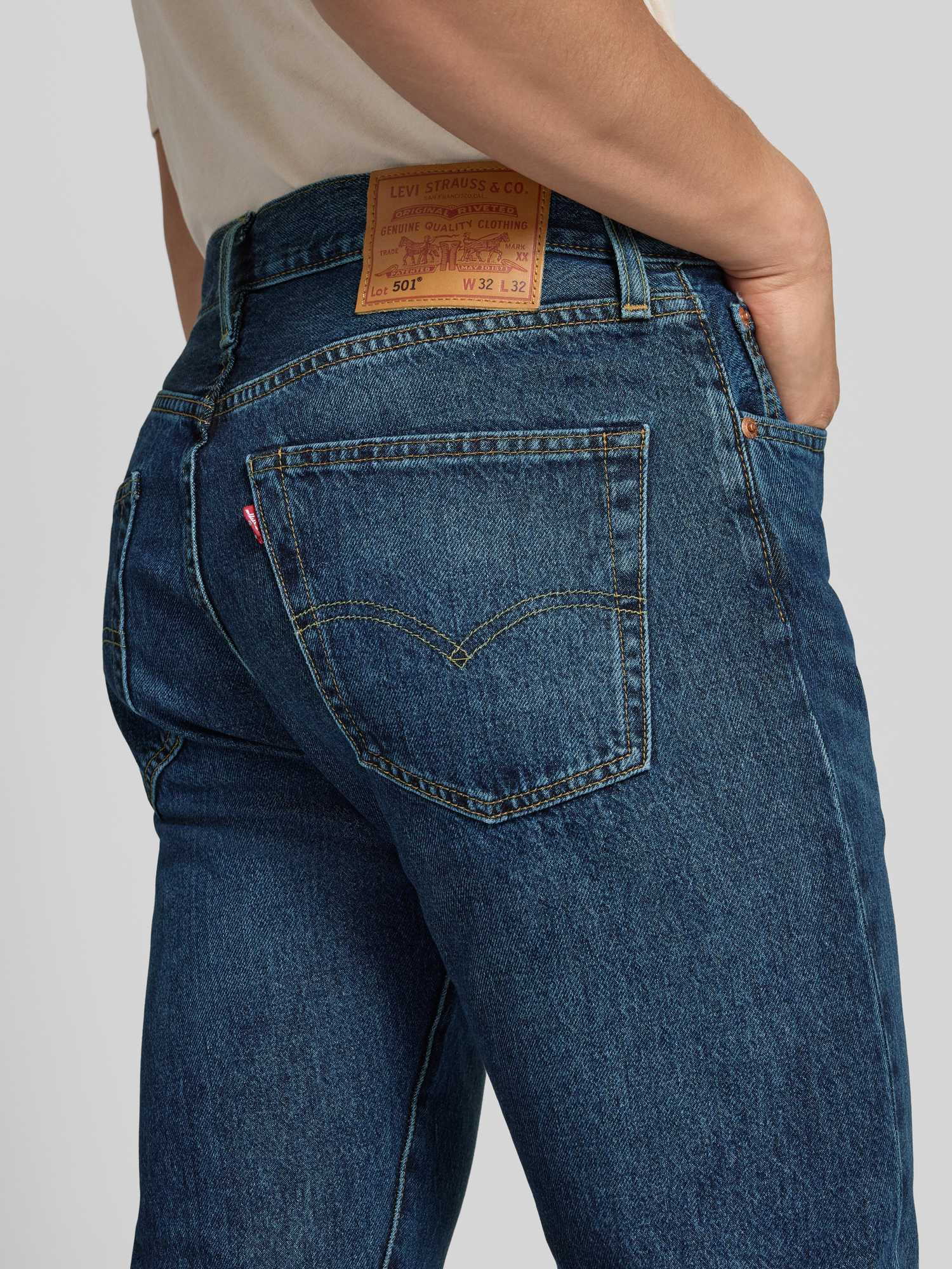 Levi's® Herren Jeans 501® Straight Fit Baumwolle 32/32 Jeansblau - Bild 11