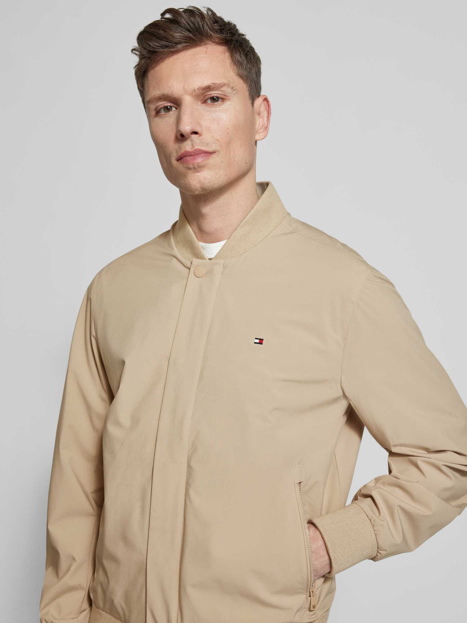 Tommy Hilfiger Herren Bomberjacken & Blousons Beige Gr. Extra Groß - Bild 3