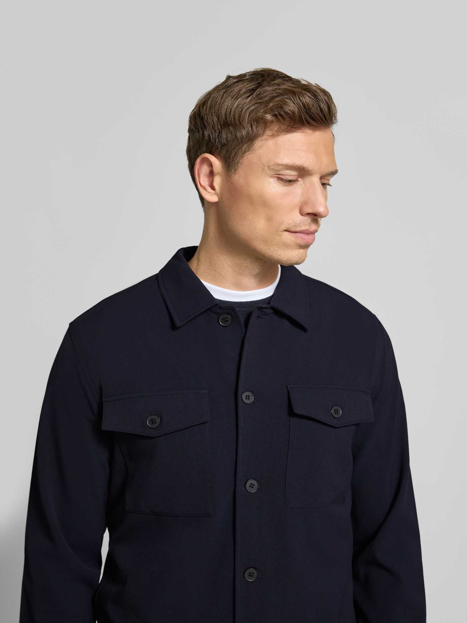 Hemden Lindbergh Herren Dunkelblau Relaxed Fit Hemdjacke Einfarbig - Bild 6