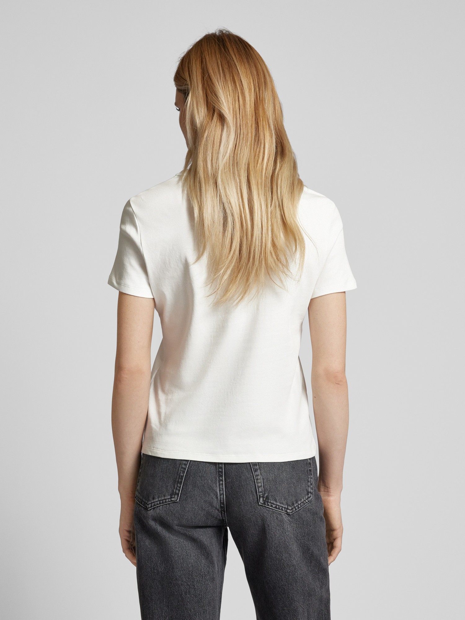 Marc Cain Collections Women's Embroidered Off White T Shirt In Pure Cotton YC 48.11 J82 COL 110
