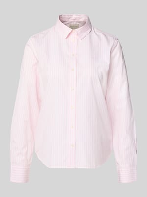 Bluzka o kroju regular fit z wzorem w paski i wyhaftowanym logo Shop The Look MANNEQUINE