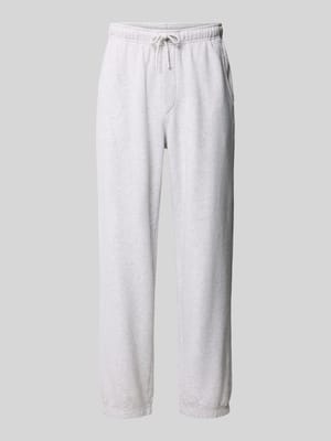 Sweatpants mit Eingrifftaschen Modell 'ATUBAY' Shop The Look MANNEQUINE