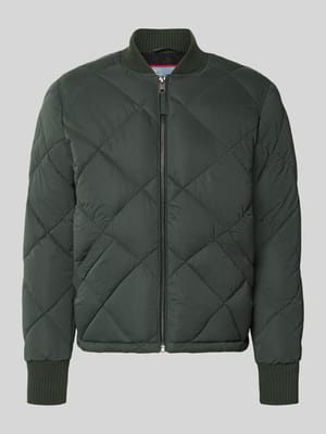 Regular Fit Steppjacke mit Stehkragen Shop The Look MANNEQUINE