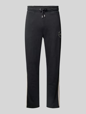 Sweatpants mit Label-Stitching Modell 'NIORO' Shop The Look MANNEQUINE