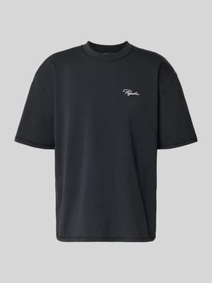 Oversized T-Shirt mit Label-Stitching Modell 'Signar' Shop The Look MANNEQUINE