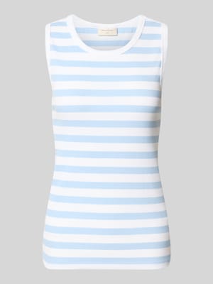 Slim Fit Top mit Rundhalsausschnitt Modell 'Effy' Shop The Look MANNEQUINE