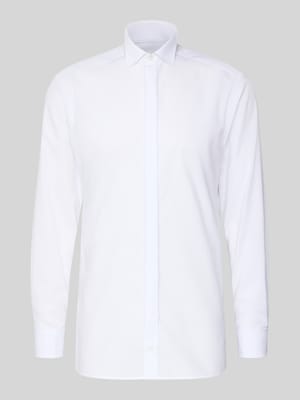 Modern Fit Business-Hemd mit verdeckter Knopfleiste Shop The Look MANNEQUINE