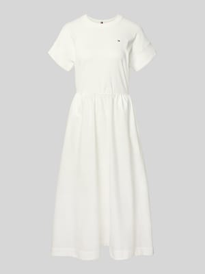 Ausgestelltes Freizeitkleid aus Material-Mix Modell 'CODY' Shop The Look MANNEQUINE