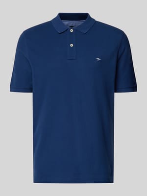 Regular Fit Poloshirt mit Label-Stitching Shop The Look MANNEQUINE