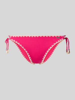 Bikinihose mit seitlicher Schnürung Modell 'ETHNICHIC AVORA' Shop The Look MANNEQUINE