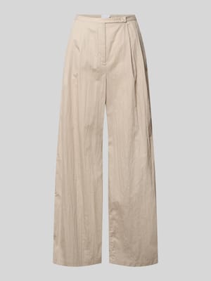 Chino mit Knopfverschluss und Drapierungen Shop The Look MANNEQUINE