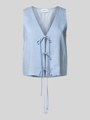 Gilet met vetersluiting, model 'ISOLANA' Shop The Look MANNEQUINE