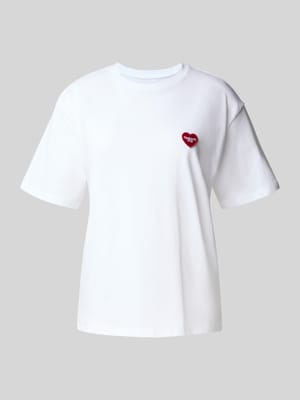 T-shirt met labelbadge, model 'Heart II Hartt' Shop The Look MANNEQUINE