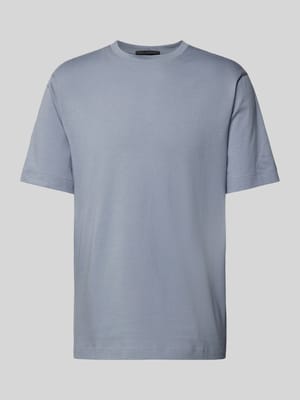 T-Shirt im unifarbenen Design Modell 'RAPHAEL' Shop The Look MANNEQUINE