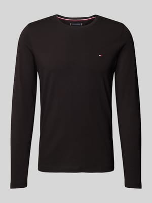 Slim Fit Longsleeve mit Logo-Stitching Shop The Look MANNEQUINE