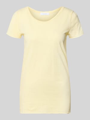 T-Shirt mit Rundhalsausschnitt und Rollsaum Shop The Look MANNEQUINE