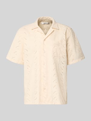 Relaxed Fit Freizeithemd mit Lochstickerei Modell 'LEO PAISLEY' Shop The Look MANNEQUINE