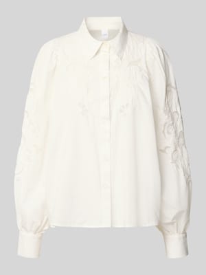 Relaxed fit blouse met borduursel, model 'ZIMIA' Shop The Look MANNEQUINE