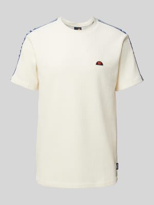 T-Shirt mit Strukturmuster Modell 'MADORI' Shop The Look MANNEQUINE