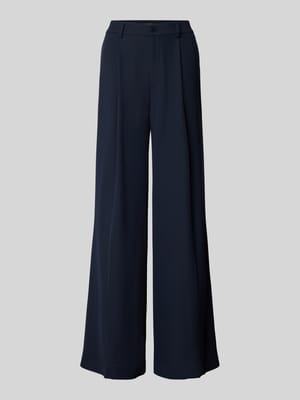 Wide Leg Bundfaltenhose mit Gürtelschlaufen Modell 'KIRAHN' Shop The Look MANNEQUINE