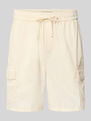 Szorty cargo o kroju regular fit z dodatkiem bawełny Shop The Look MANNEQUINE