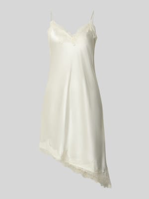 Tailliertes Satinkleid mit Spitze Modell 'BELLA' Shop The Look MANNEQUINE