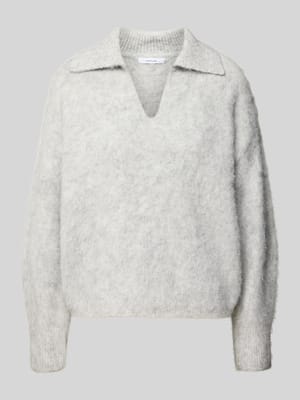 Sweter z dzianiny o kroju loose fit z dodatkiem wełny model „Pelsie” Shop The Look MANNEQUINE