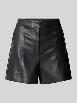 Bermudy o kroju baggy z materiału skóropodobnego model 'TRICIA' Shop The Look MANNEQUINE