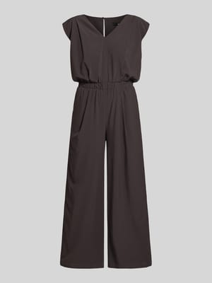 Relaxed Fit Jumpsuit mit V-Ausschnitt Modell 'Charlou' Shop The Look MANNEQUINE