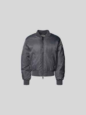 Bomberjacke mit Eingrifftaschen Shop The Look MANNEQUINE