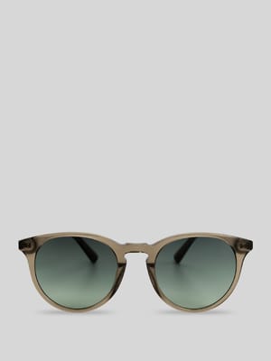 Runde Sonnenbrille Modell 'NEW DEPP' Shop The Look MANNEQUINE