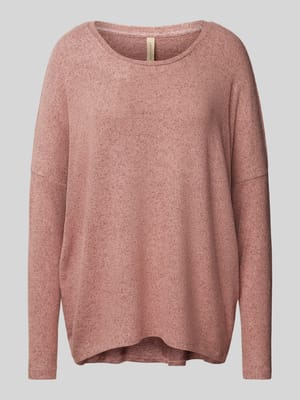 Gebreide pullover met extra brede schouders, model 'Biara' Shop The Look MANNEQUINE