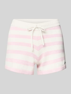 Strickshorts mit Streifenmuster und Label-Stitching Shop The Look MANNEQUINE