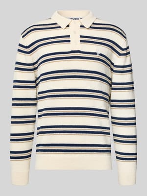Strickpullover mit Polokragen in Bouclé-Optik Shop The Look MANNEQUINE