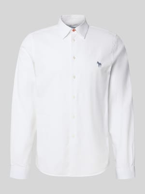 Tailored Fit Freizeithemd mit Kentkragen Shop The Look MANNEQUINE